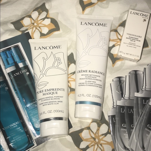 Lancôme Luxury Skincare Bundle includes Full Sizes - Picture 3 of 4